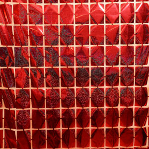 Cortina metalizada cuadrado rojo